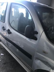 Fiat Doblo Sağ Ön Kapı Çıkma 2005 2010