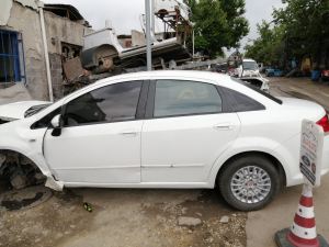 Fiat Linea 1.3 Euro5 2012  Komple Motor Çıkma 